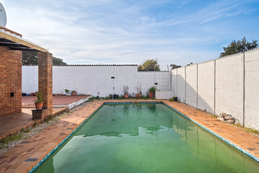 3 Bedroom Property for Sale in Lotus River Western Cape